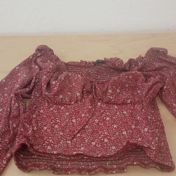 Floral top - Picture 11 of 11